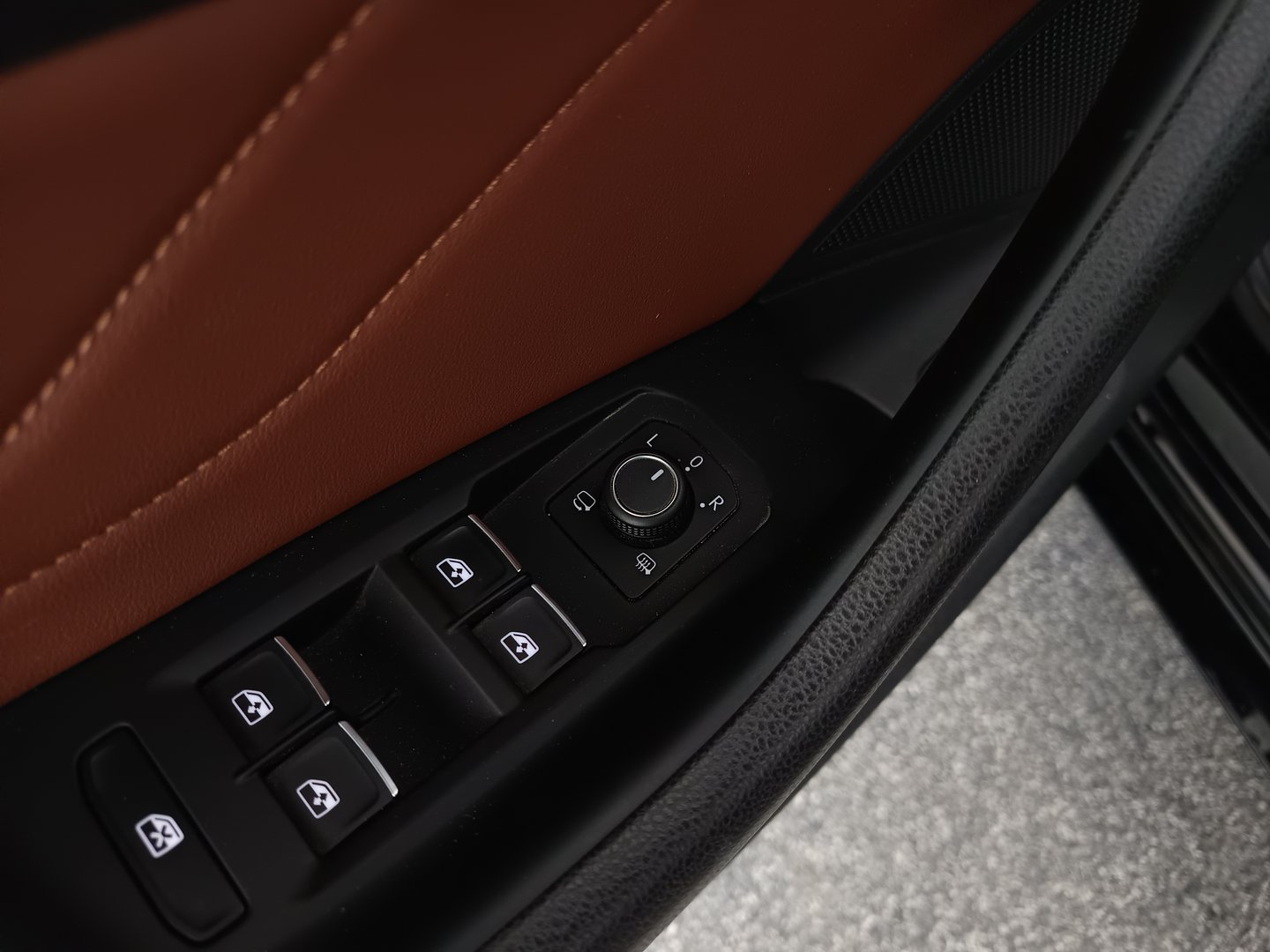 VW Arteon SB Elegance TDI DSG | Bild 11 von 35