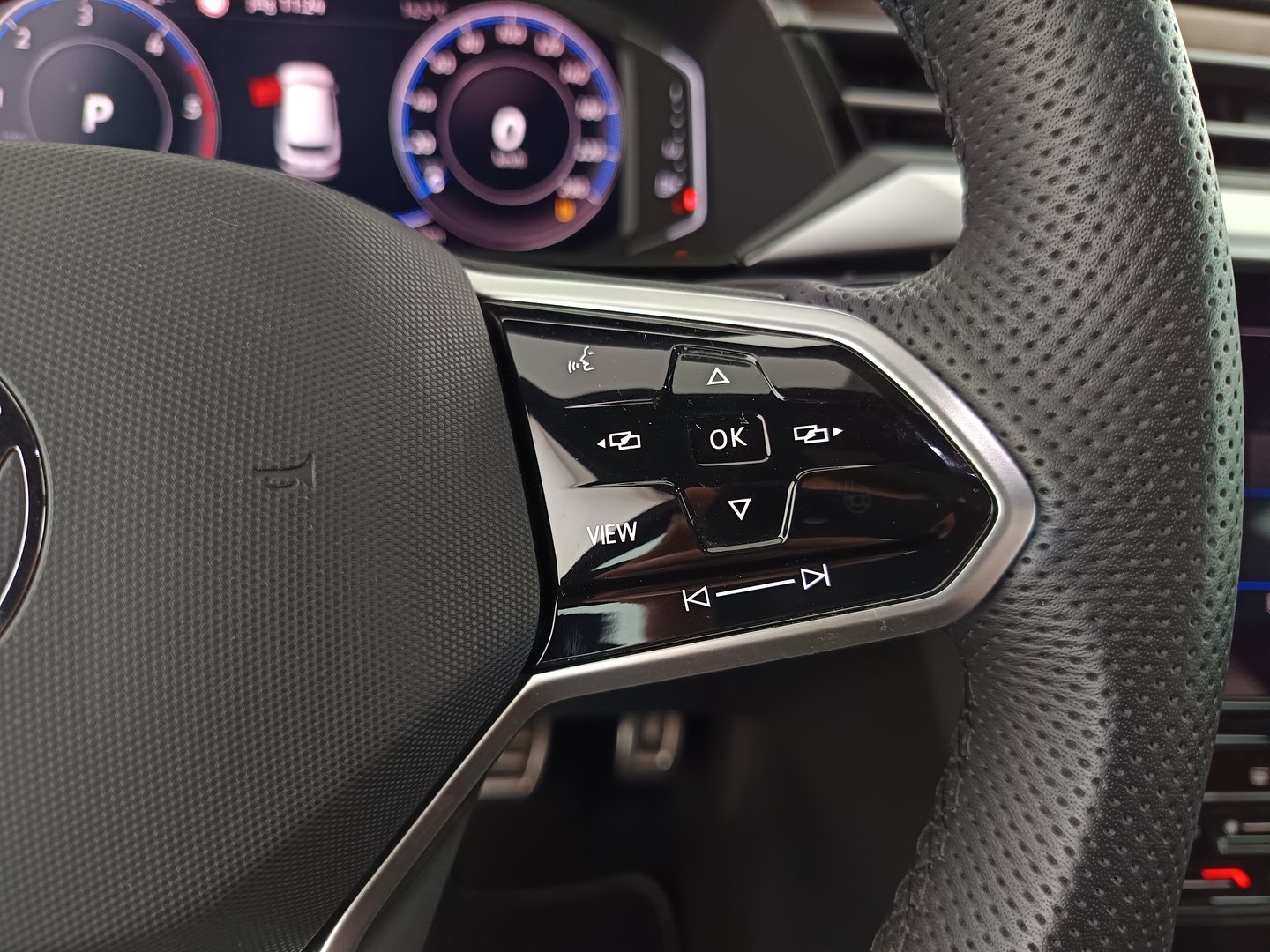 VW Arteon SB Elegance TDI DSG | Bild 17 von 35