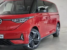 VW ID Buzz ID. Buzz GTX LR 4MOTION 250 kW in Kirschrot