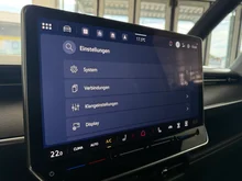 VW ID Buzz ID. Buzz GTX LR 4MOTION 250 kW in Kirschrot