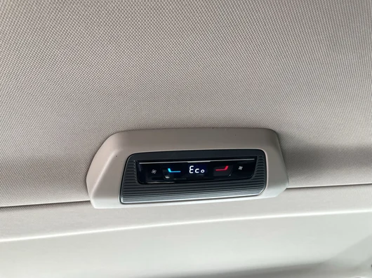 Bild eines VW Multivan Business eHybrid 180 kW 4MOTION