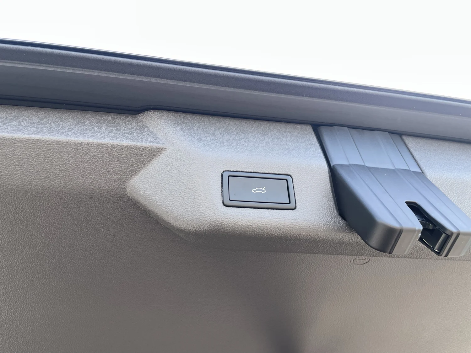 Bild eines VW Multivan Business eHybrid 180 kW 4MOTION