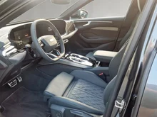 Audi A6 Avant e-hybrid quattro 220 kW in Daytonagrau Perleffekt