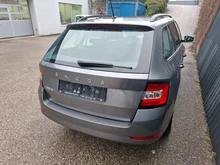 Thumbnail-Foto von Fahrzeug