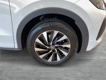 VW T-Roc Life eTSI DSG in Pure White Dach Black Uni