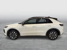 VW T-Roc Life eTSI DSG in Pure White Dach Black Uni