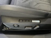 VW Golf Life mHEV TSI DSG in Delfingrau Metallic
