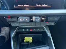 Audi A3 Sportback 35 TDI S line in MYTHOSSCHWARZ METALLIC