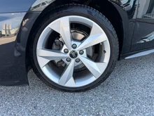Audi A3 Sportback 35 TDI S line in MYTHOSSCHWARZ METALLIC