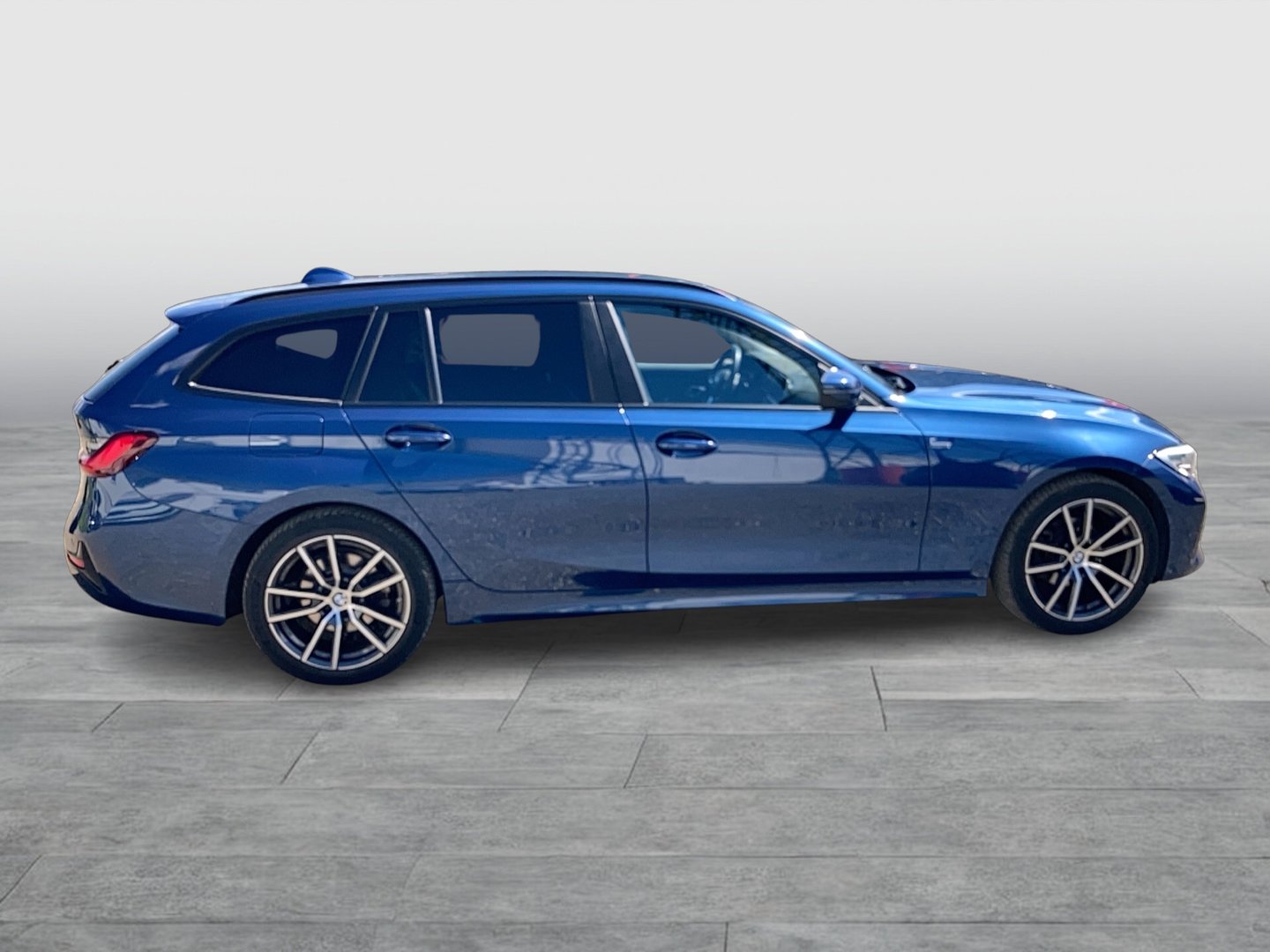 BMW 318d 48 V Touring Aut. | Bild 5 von 25