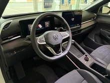 VW T-Roc Style eTSI DSG in Pure White