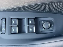 VW Passat Variant R-Line eHybrid 200kW in Oyster Silver mit Dach in Schwarz Uni