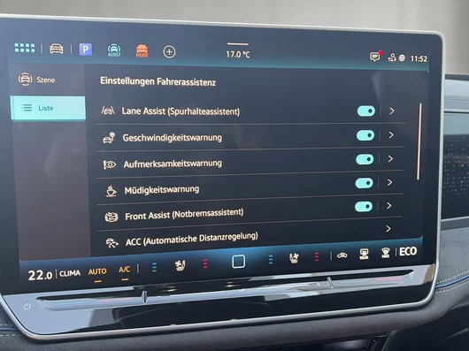 Bild eines VW Passat Variant R-Line eHybrid 200kW