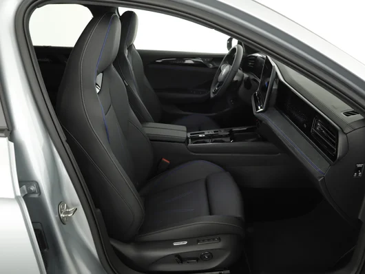 Bild eines VW Passat Variant R-Line eHybrid 200kW
