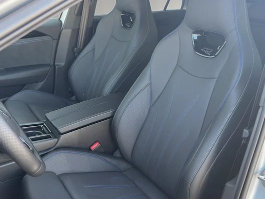 Bild eines VW Passat Variant R-Line eHybrid 200kW