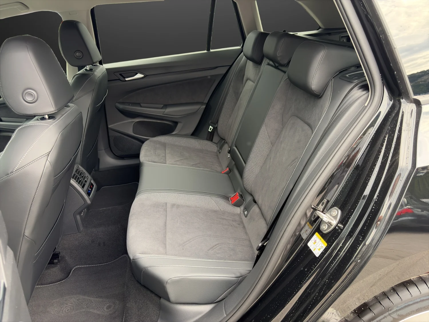 Bild eines Golf Variant Business TDI
