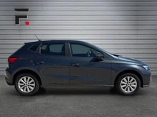 SEAT Ibiza Reference 1.0 TSI 95PS in Magnet-Grau Metallic