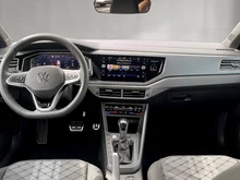 VW Taigo Sport TSI DSG in Deep Black Perleffekt