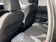 VW Taigo Sport TSI DSG in Deep Black Perleffekt