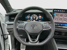 VW Tayron Sport eHybrid DSG 200kW in Oryxweiß Perlmutteffekt