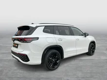 VW Tayron Sport eHybrid DSG 200kW in Oryxweiß Perlmutteffekt