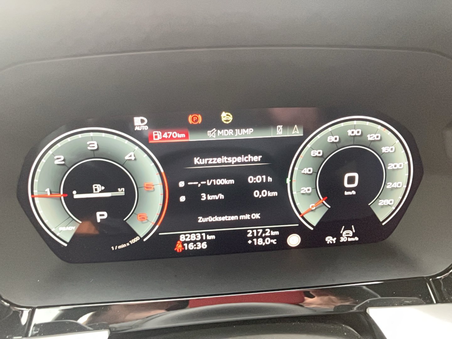 Audi A3 Sportback 30 TDI advanced ext. | Bild 10 von 25