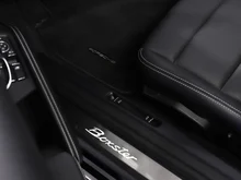 Porsche 718 Boxster Style Edition in tiefschwarzmetallic