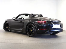 Porsche 718 Boxster Style Edition in tiefschwarzmetallic