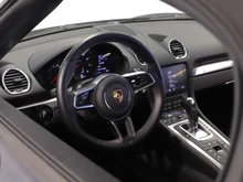 Porsche 718 Boxster Style Edition in tiefschwarzmetallic