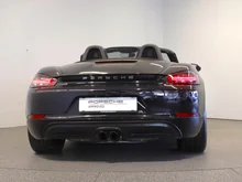 Porsche 718 Boxster Style Edition in tiefschwarzmetallic