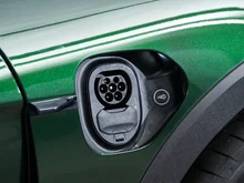 Thumbnail-Foto von Fahrzeug