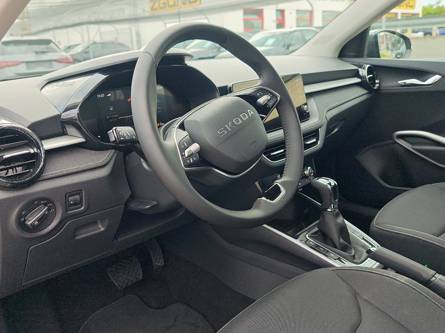 Fahrzeug Vorschaubild