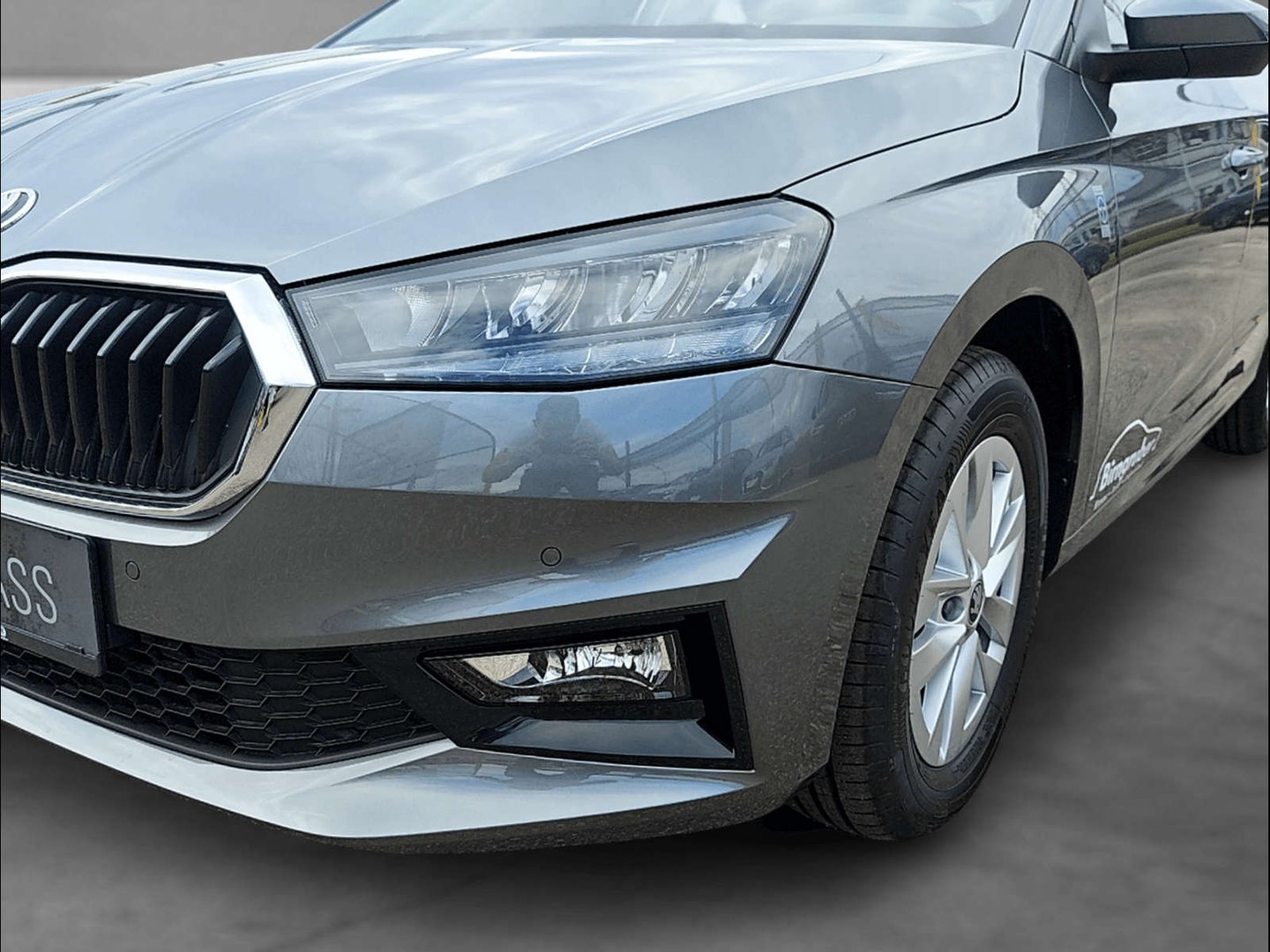 Fahrzeug Vorschaubild