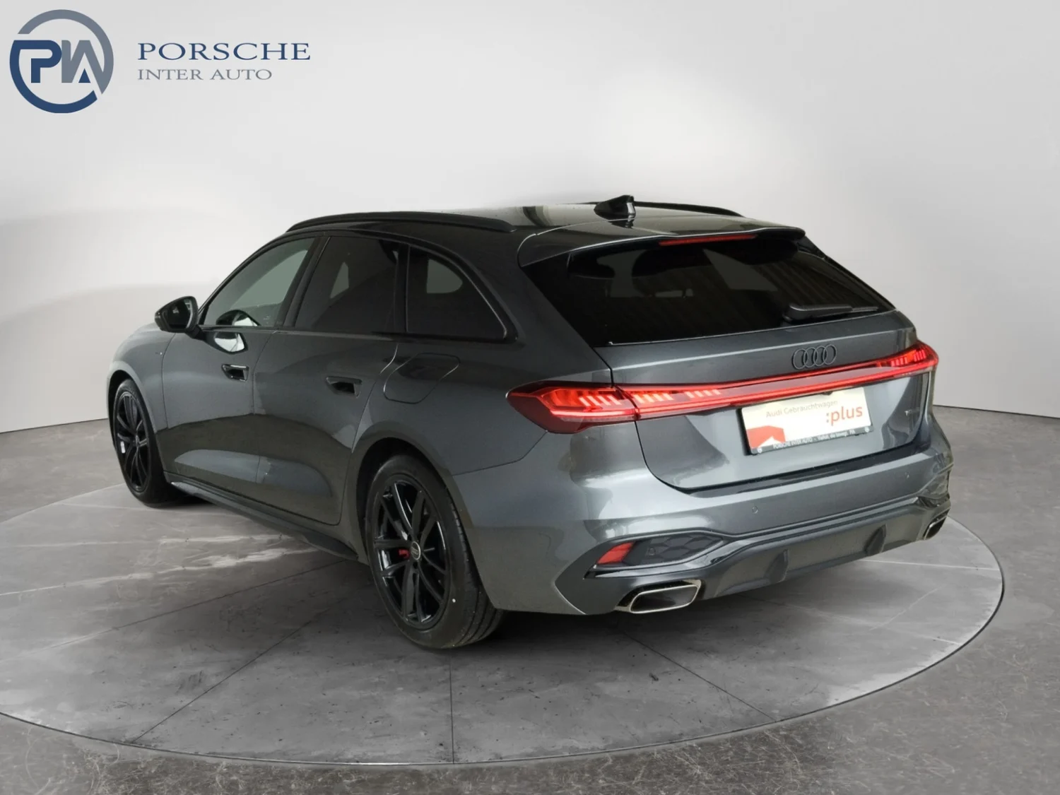 Bild eines Audi A5 Avant e-hybrid quattro 220 kW