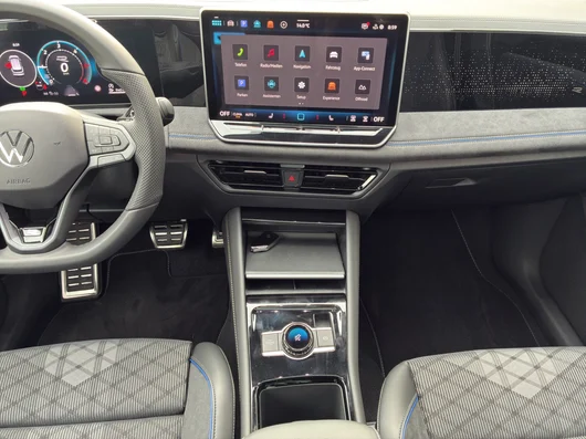Bild eines VW Tiguan Sport TDI 4MOTION DSG