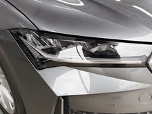 Škoda Superb Combi Selection TDI DSG in Graphit-Grau Metallic