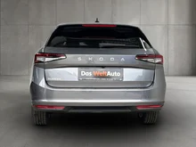 Škoda Superb Combi Selection TDI DSG in Graphit-Grau Metallic