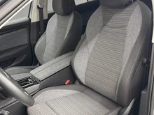 Škoda Superb Combi Selection TDI DSG in Graphit-Grau Metallic