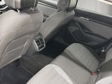 Škoda Superb Combi Selection TDI DSG in Graphit-Grau Metallic