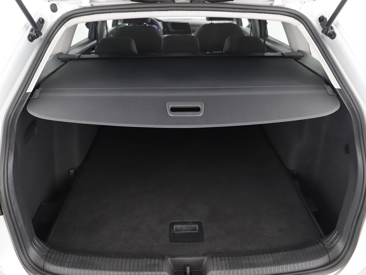 VW Golf Variant Life TDI DSG | Bild 24 von 28