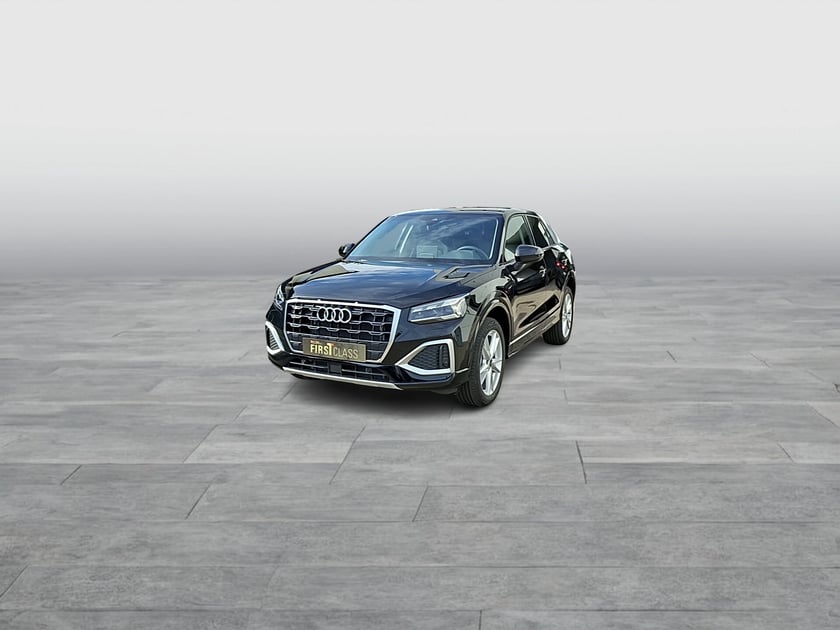 Audi Q2 30 TFSI admired
