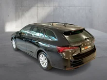 Škoda Octavia Combi Selection TDI DSG in Black-Magic Perleffekt