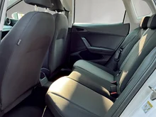 SEAT Arona Reference Edition 1.0 TSI in Candy-Weiß