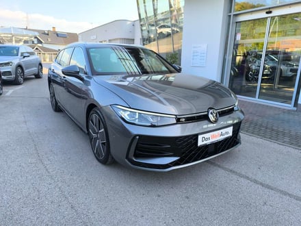 VW Passat B9 R-Line 2.0 TDI DSG 4Motion