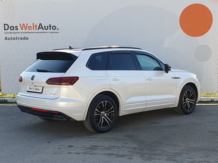 VW Touareg R 3.0 V6 eHybrid 4MOTION