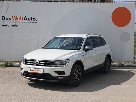 VW TiguanLWB Comfortline 2.0TSI 4MOTION BMT
