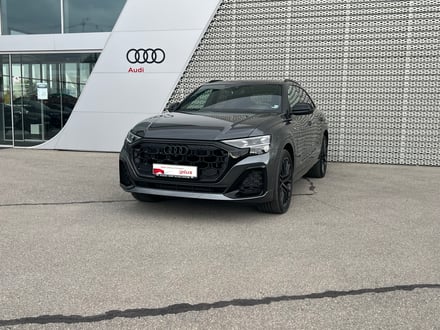 Audi Q8 55 TFSIe quattro