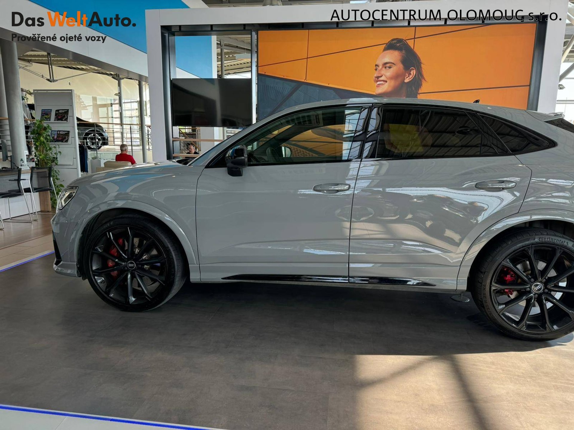 Audi RSQ3