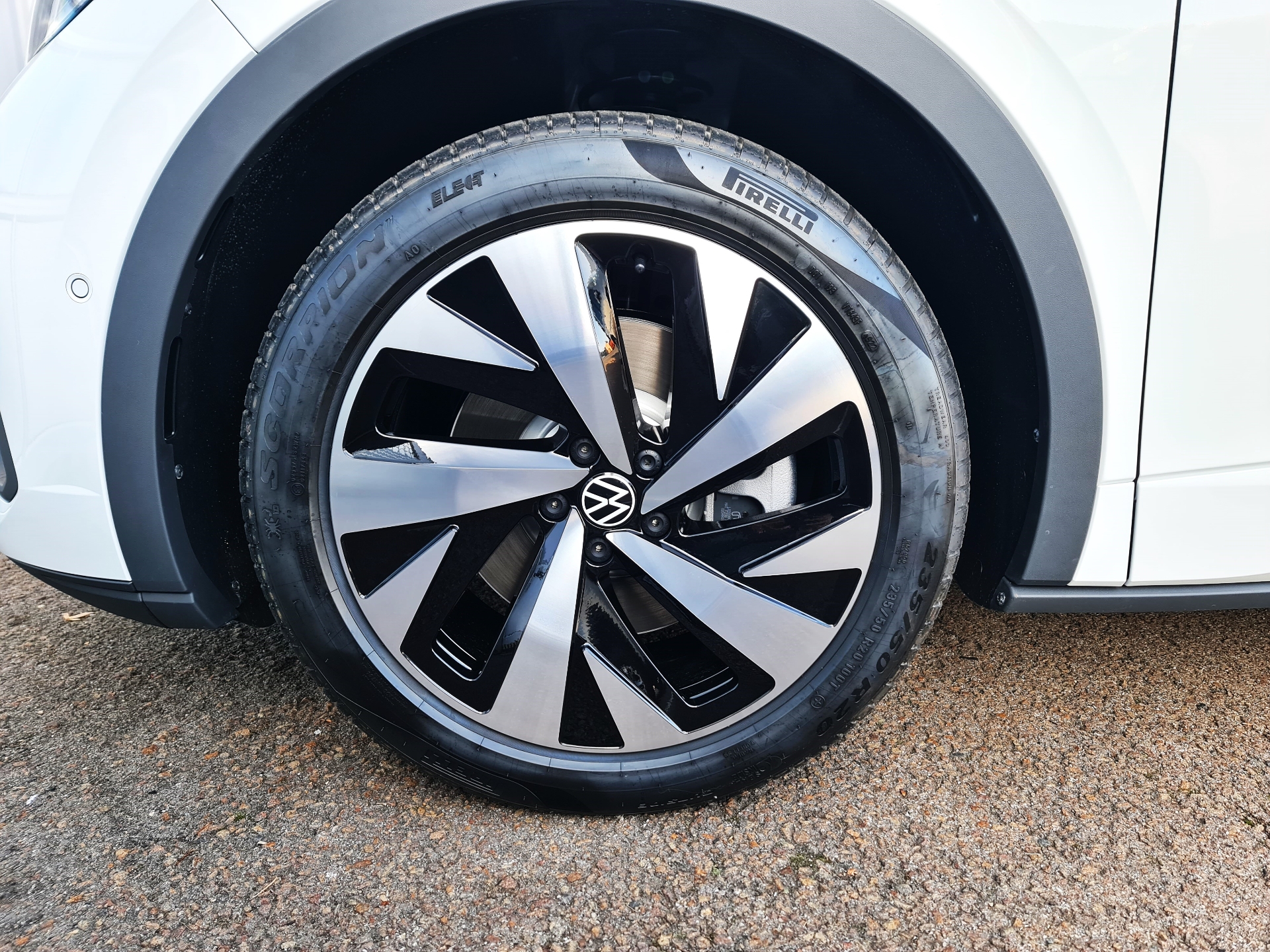 Volkswagen ID.5