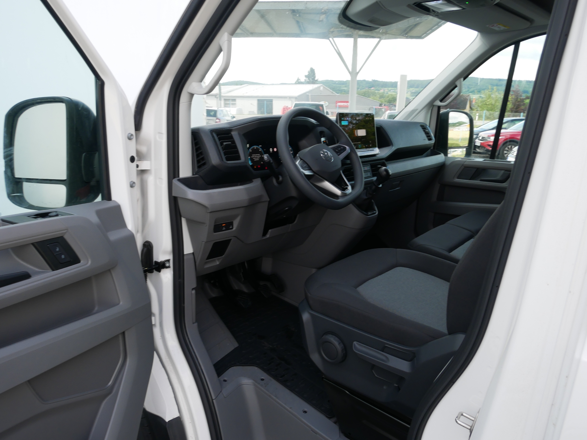 Volkswagen Crafter - skříňový vůz